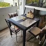 Modern, Bis 4 Personen, Altstadt Fusslaeufig Lägenhet *