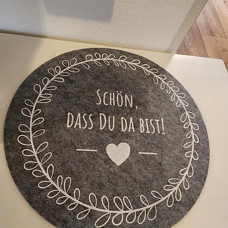 Modern, Bis 4 Personen, Altstadt Fusslaeufig Lägenhet *